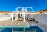 Resale - Villa -
Torrevieja - San Luis