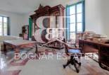 Resale - Villa -
Alicante - Center