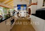 Resale - Villa -
Catral