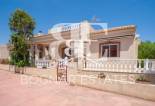 Herverkoop - Villa -
Algorfa