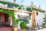 Resale - Villa -
Onil