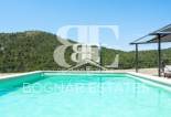 Resale - Villa -
Onil