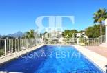 Resale - Villa -
Altea