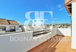 Resale - Villa -
Villamartín - PAU 8