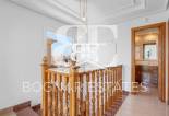 Resale - Villa -
Torrevieja
