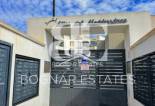 Wiederverkauf - apartment -
Orihuela Costa - La Zenia