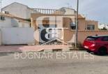 Herverkoop - Herenhuis -
Orihuela Costa - La Florida