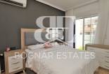 Resale - Townhouse -
Villamartín