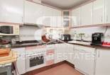 Resale - Villa -
Villamartín - Los Dolses
