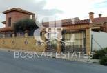 Resale - Villa -
Bigastro