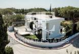 Resale - Villa -
Marbella - Nagueles