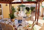 Resale - Villa -
La Nucía - Urbanizaciones