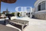 Resale - Villa -
Torrevieja - Costa Blanca Sur