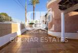 Resale - Villa -
Torrevieja - Urbanización San Luis