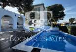Herverkoop - Villa -
Torrevieja - Los Balcones