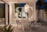 Resale - Villa -
Marbella - Nueva Andalucía
