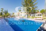 Herverkoop - Villa -
Marbella - Elviria