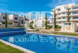 Resale - Villa -
Villamartín - Los Dolses