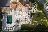 Resale - Villa -
Marbella - Los Naranjos de Marbella