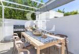 Wiederverkauf - Villa / Semi-detached Villa -
Torrevieja - Torreta Florida
