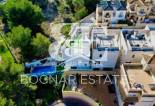 Resale - Villa -
Orihuela Costa - Villamartín