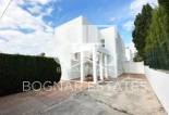 Wiederverkauf - Villa -
Marbella - Las Chapas