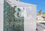 Wiederverkauf - Villa / Semi-detached Villa -
Torrevieja - Torreta Florida
