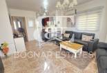 Herverkoop - Villa -
Villamartín - Lomas del Golf