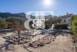 Resale - Country House -
La Zarza