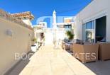 Herverkoop - Herenhuis -
Torrevieja - Torrelamata - La Mata