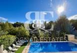 Resale - Villa -
La Nucía