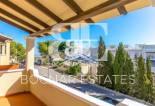 Herverkoop - Villa -
Orihuela Costa - Villamartín