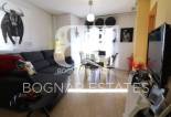 Resale - apartment -
Benijofar