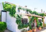 Resale - Villa -
Onil