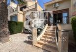 Resale - Townhouse -
Algorfa - La finca Golf
