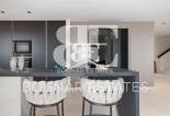 Herverkoop - apartment -
Marbella - Nueva Andalucía