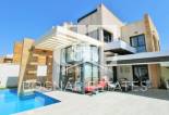 Herverkoop - Villa -
Cabo Roig