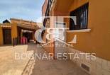 Resale - Villa -
Torrevieja - Costa Blanca