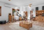 Herverkoop - Country House -
Orihuela
