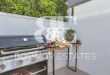 Wiederverkauf - Villa / Semi-detached Villa -
Torrevieja - Torreta Florida