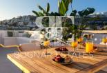 Herverkoop - apartment -
Benahavis - La Quinta