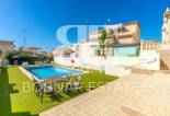 Herverkoop - Villa -
Orihuela Costa - Villamartín