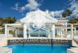 Herverkoop - Villa -
Marbella - Nueva Andalucía