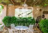 Resale - Villa -
Onil