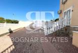 Resale - Villa -
Benijofar - Monte Azul