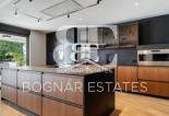 Resale - Villa -
Marbella - Nagueles