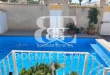 Resale - Villa -
Torrevieja - La Siesta