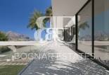 Resale - Villa -
Marbella - Golden Mile