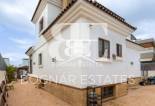 Herverkoop - Villa -
Los Montesinos - La Herrada