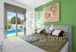 Resale - Villa -
Orihuela Costa - Pau 8*